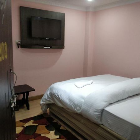 Hotel Samrajya Pvt. Ltd. Катманду Экстерьер фото